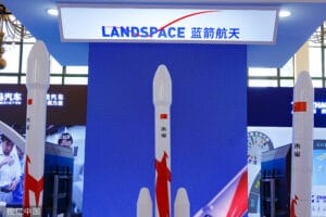 China Acelera Corrida Espacial com Avanço de Startups e Projetos Estatais Rumo à Liderança Global